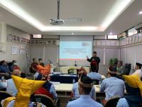 Kakanwil Kemenkumham Sumbar beserta Seluruh Pimti Pratama Monitor Simulasi Desk Evaluasi Zona Integritas Kanim Padang
